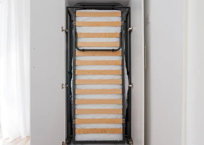 Apartment Metro Station By Dimorra