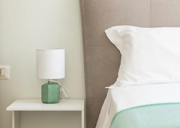 Metro Station By Dimorra Neapel